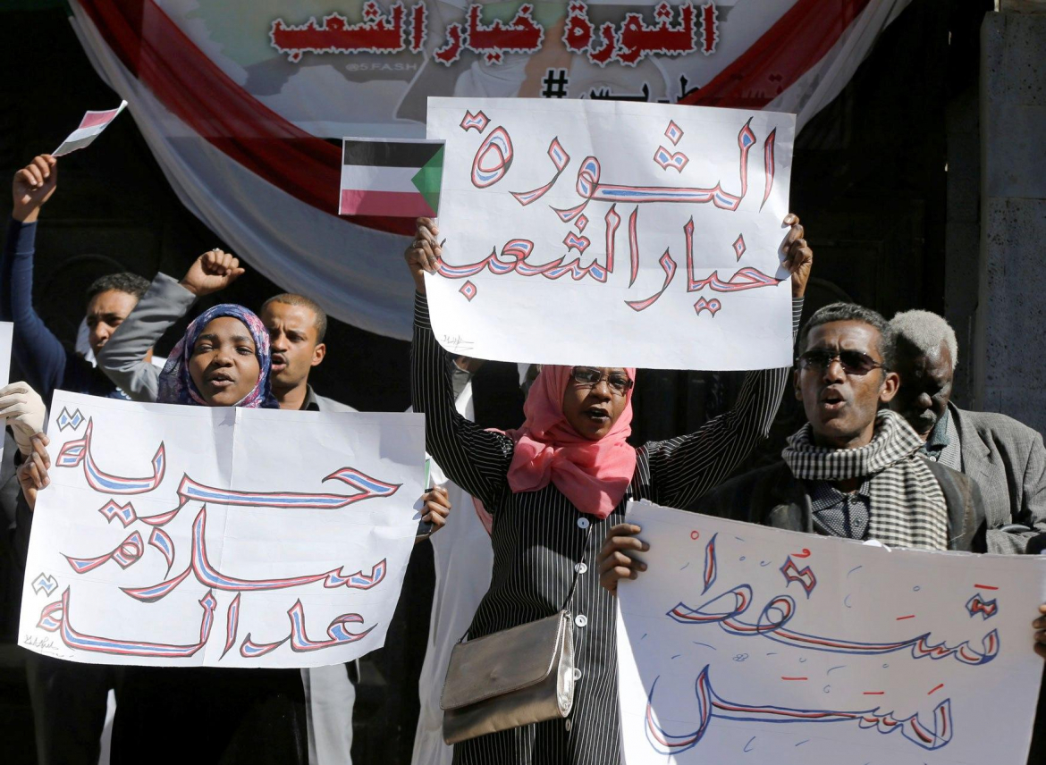 مطلوبٌ ملاقاة الشعب السوداني بـ "مواكب" جماهيريّة في كل الساحات العربية