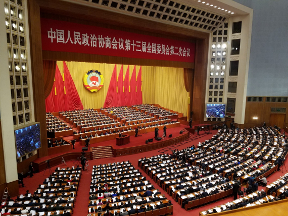 الدورتين السنويتين: الصين تتصدى للازمات العالمية